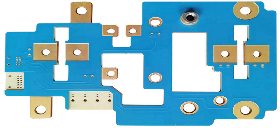 Bus bar embedded pcb