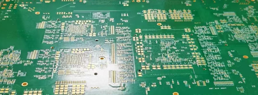 high density board to board interconnect