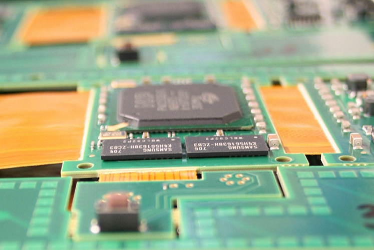 PCB assembly process